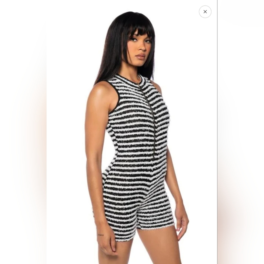 AKIRA Own The Season Zip Up Romper in Black&White